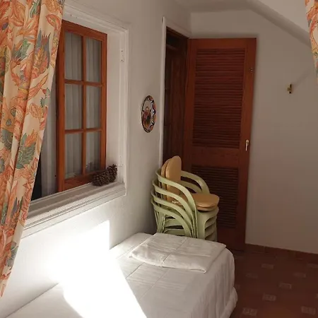 Ferienwohnung Fuer 4 Personen Ca 120 M In Los Gigantes, Teneriffa Westkueste Von Teneriffa דירה